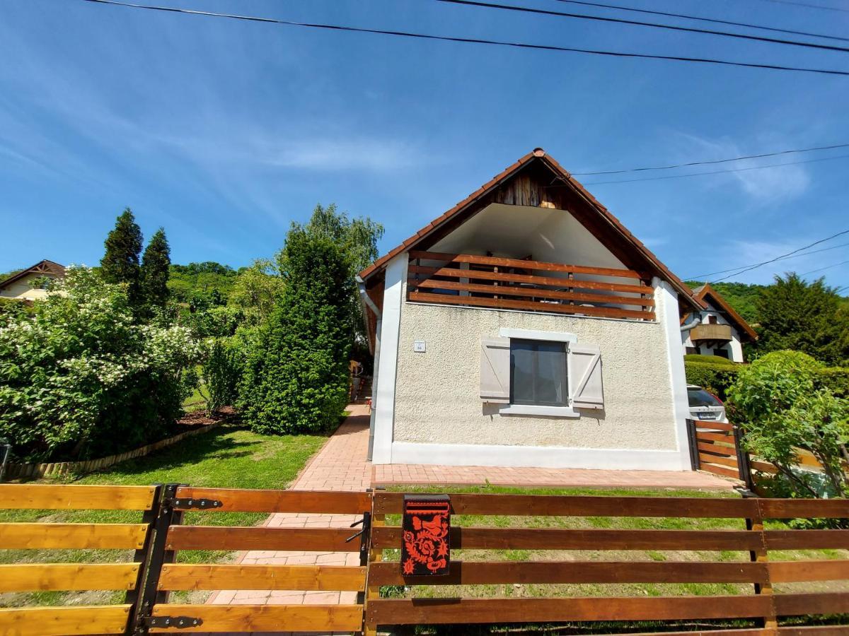 Kilatas A Tora Apartman Szigliget Exterior foto